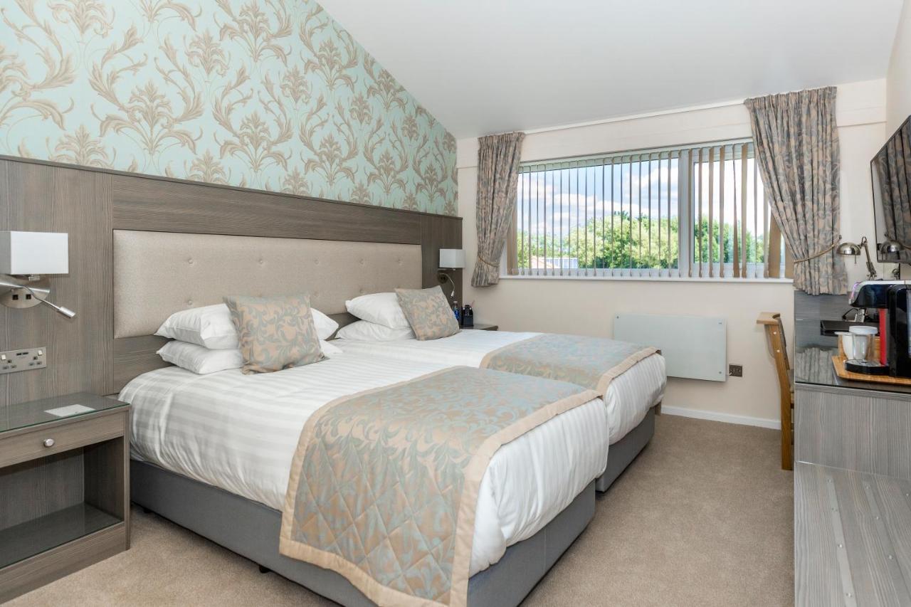 Kingfisher Hotel, Golf And Country Club Milton Keynes Zimmer foto